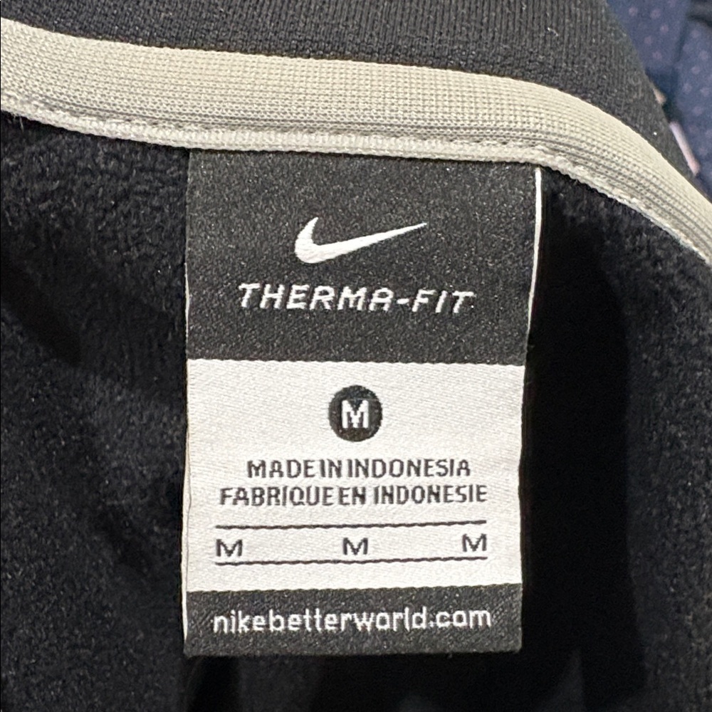Nike Pullover Jacket Therma-Fit 1/4 Zip Black with Grey Side Stripes Women’s M - Picture 6 of 6
